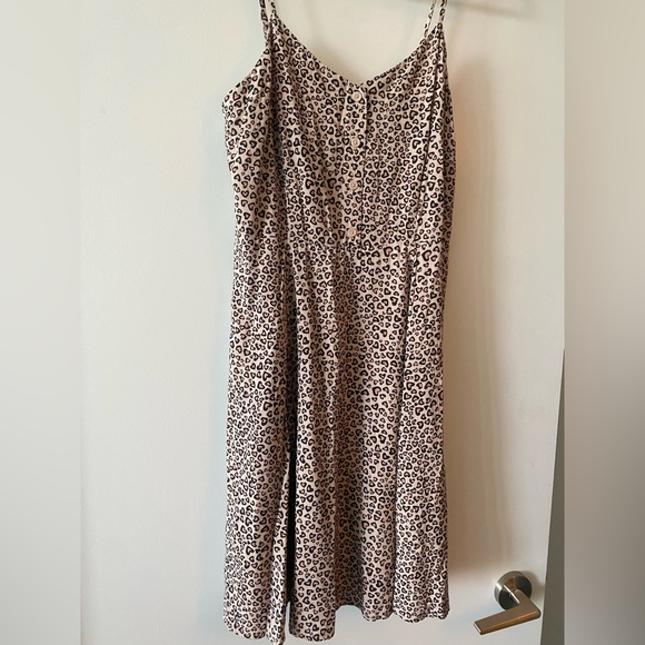LEOPARD PINK HEART PRINT DRESS - Picture 2 of 5
